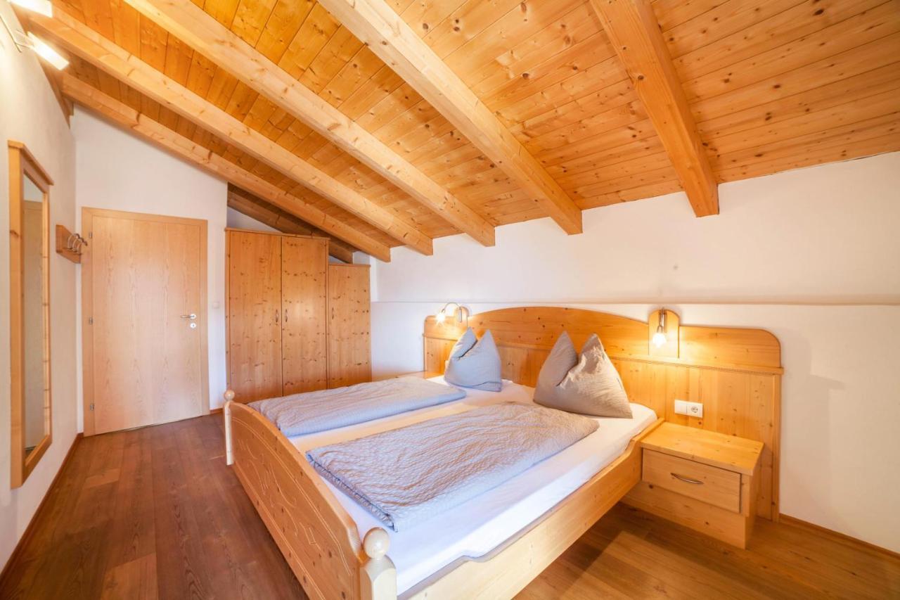 Oberegghof Ferienwohnung Hahnenkamm ริเฟียโน ภายนอก รูปภาพ